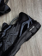 TÊNIS ASICS GEL NYC - PRETO E GRAFITE