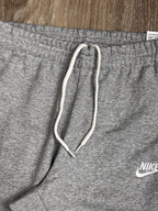 CALÇA MOLETOM NK CLUB RETA - CINZA