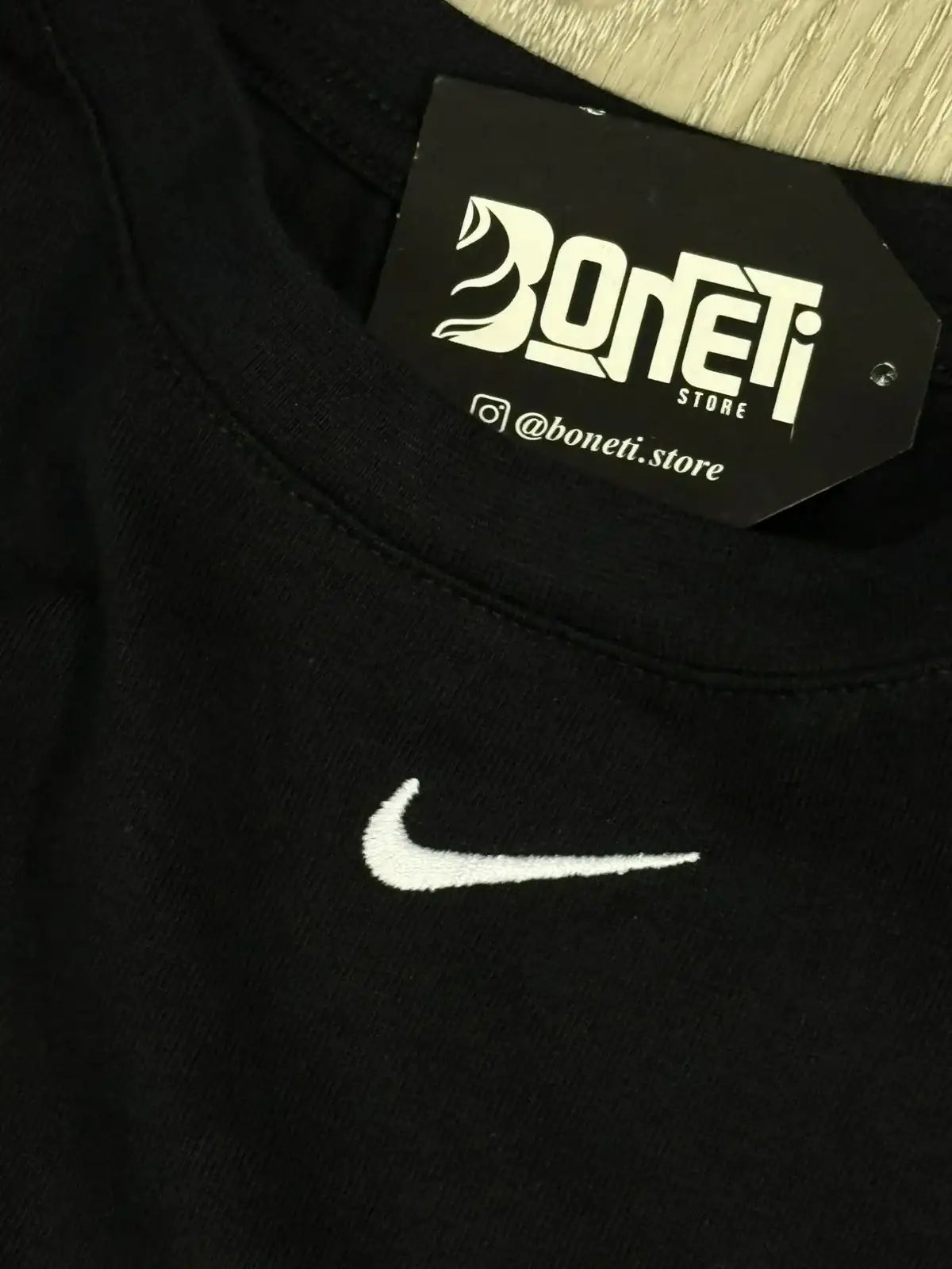 CAMISETA OVERSIZED NK ESSENTIALS - PRETA