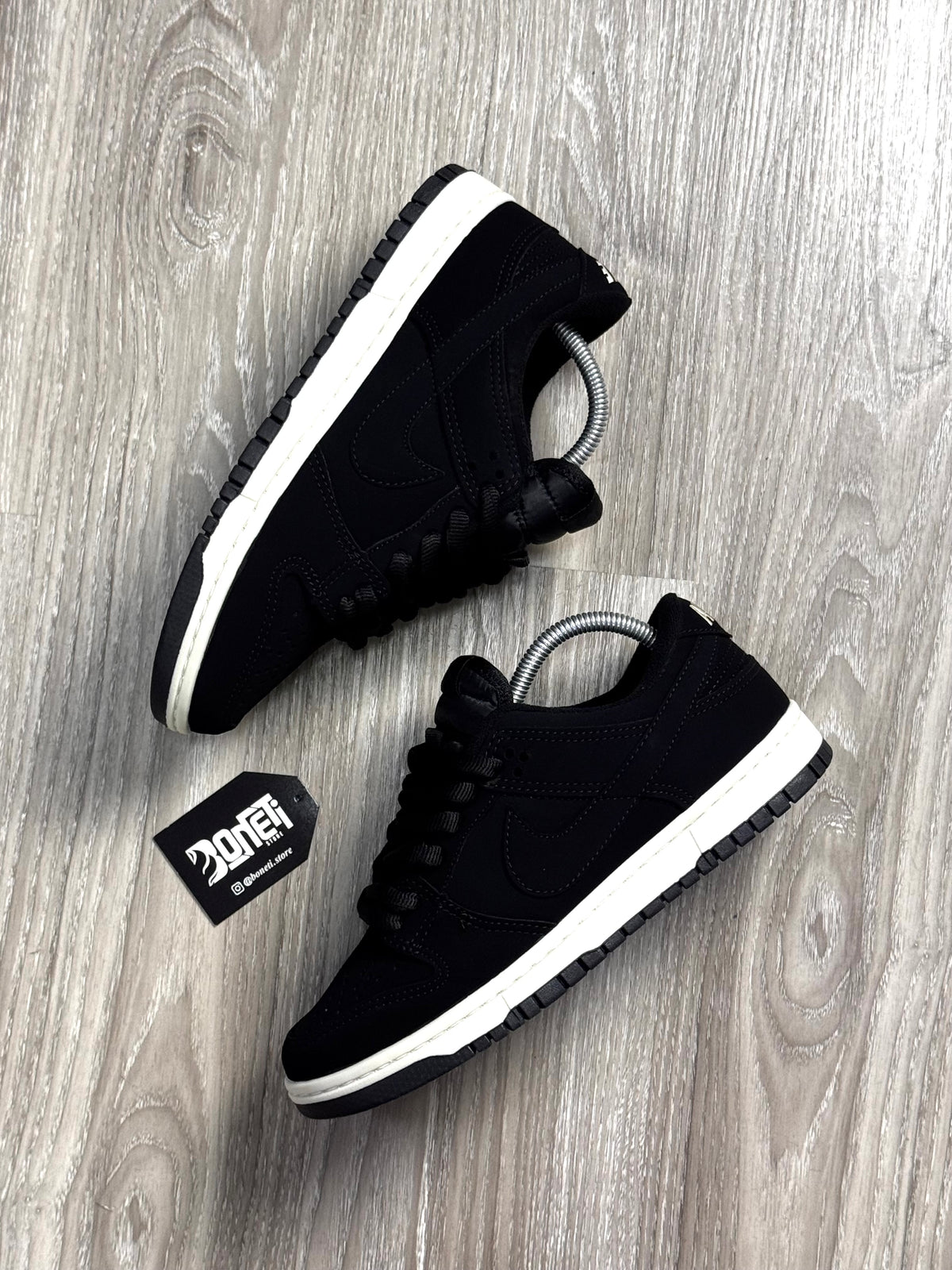 TÊNIS NK DUNK - NOBUCK SOLADO BLACK