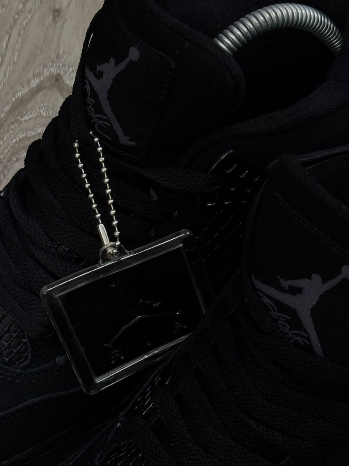 TÊNIS NK JORDAN 4 RETRÔ - BLACK CAT