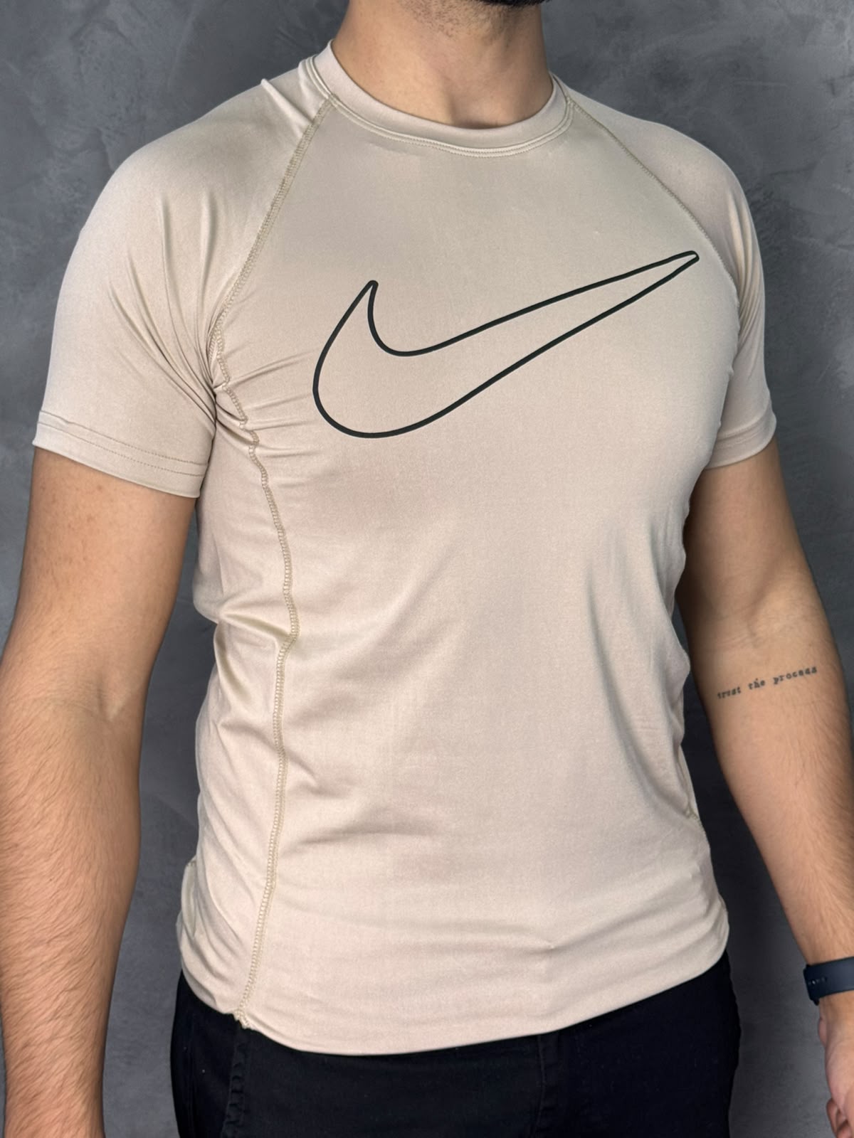 CAMISETA NK DRI-FIT PRO - BEGE