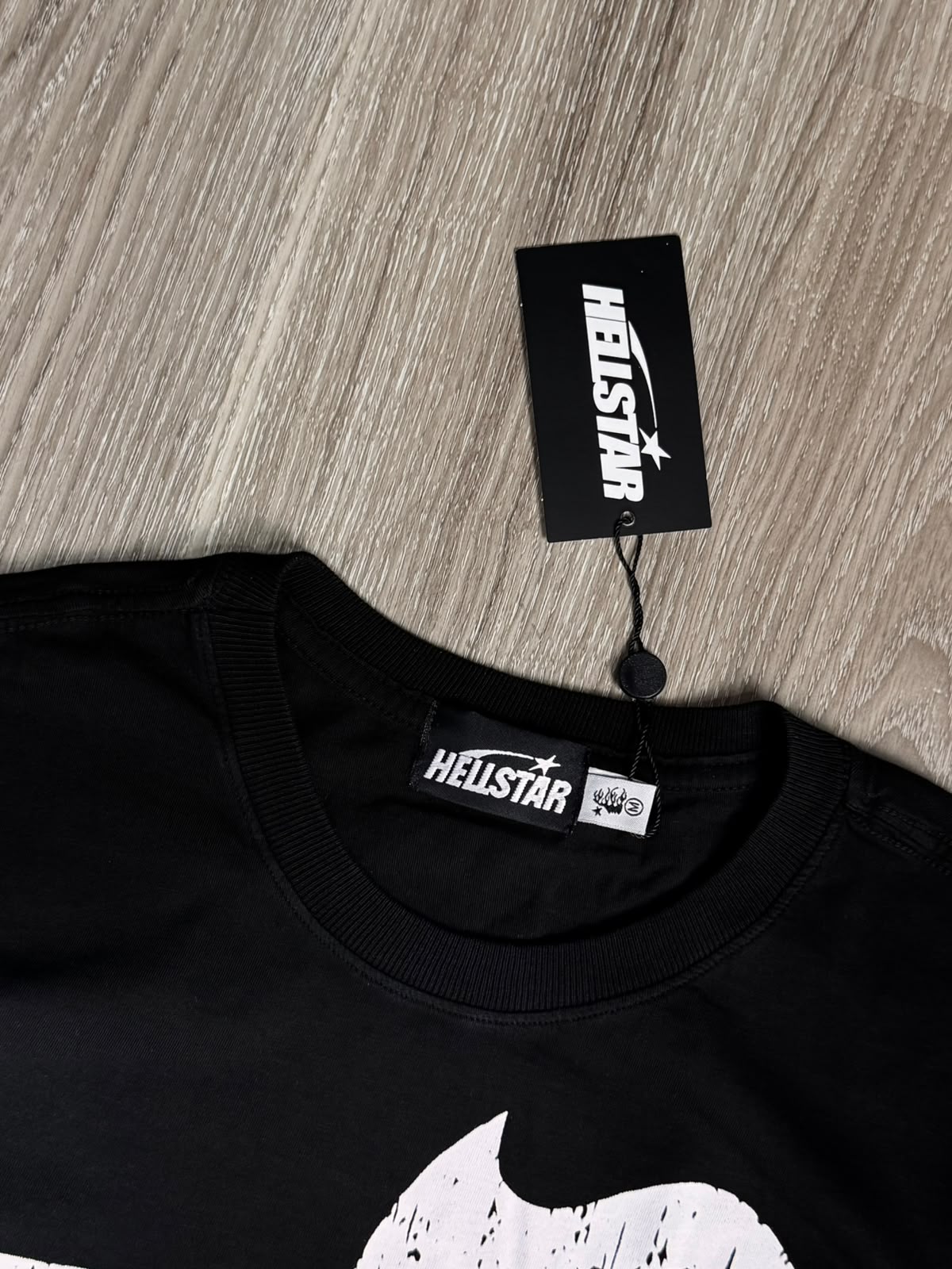 CAMISETA HELLSTAR FUTURE FLAME - PRETA