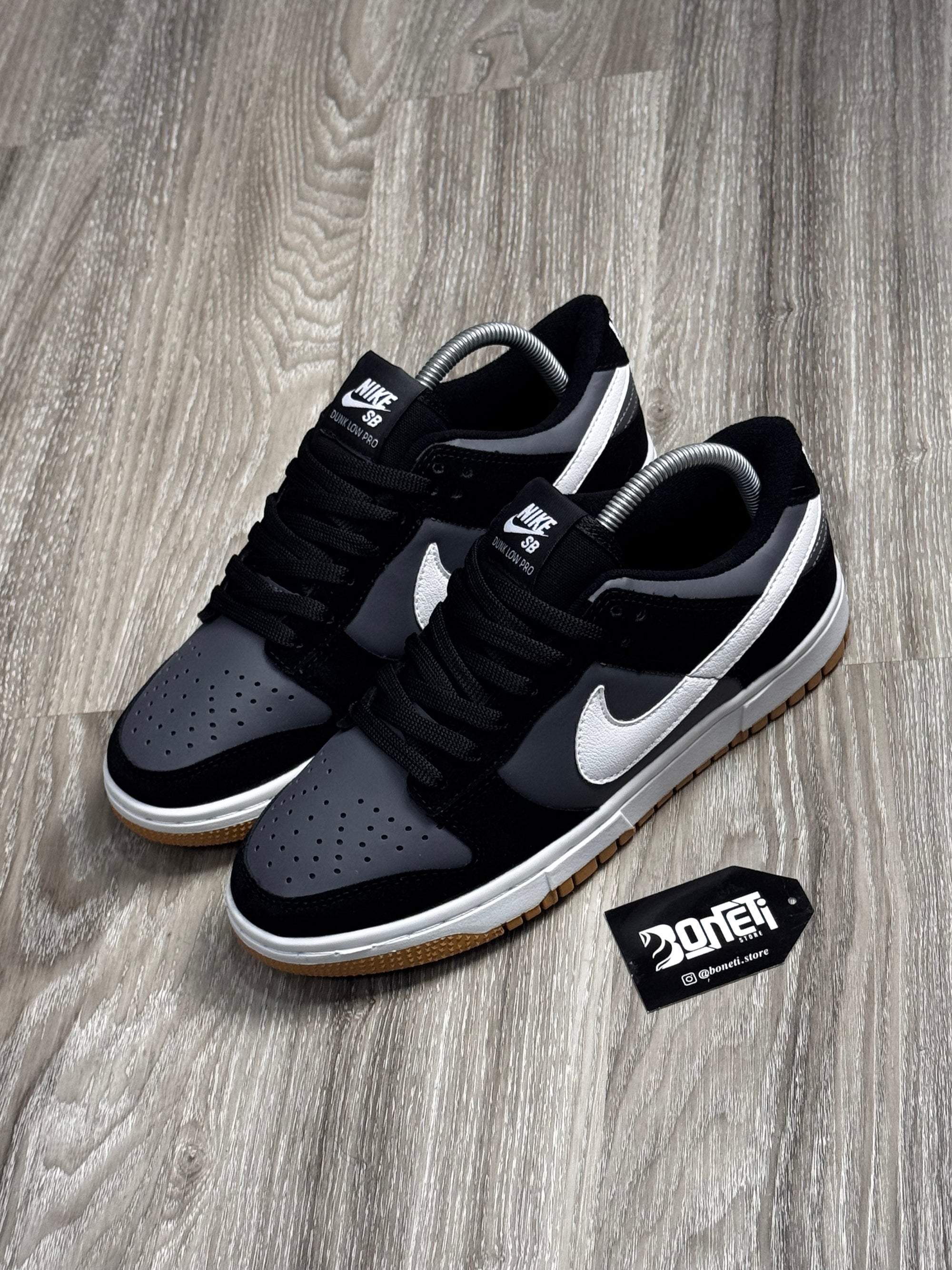 TÊNIS NIKE DUNK - GRAFITE