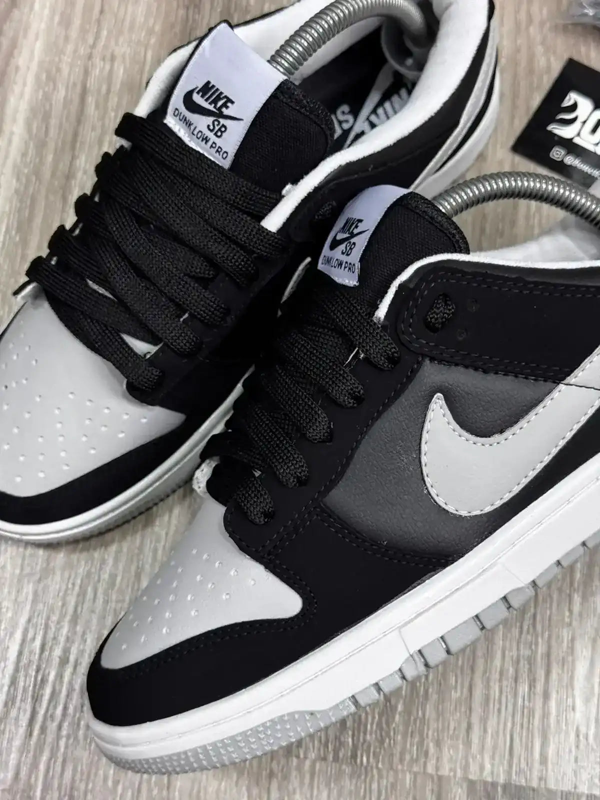 TÊNIS NK DUNK - PRETO E CINZA