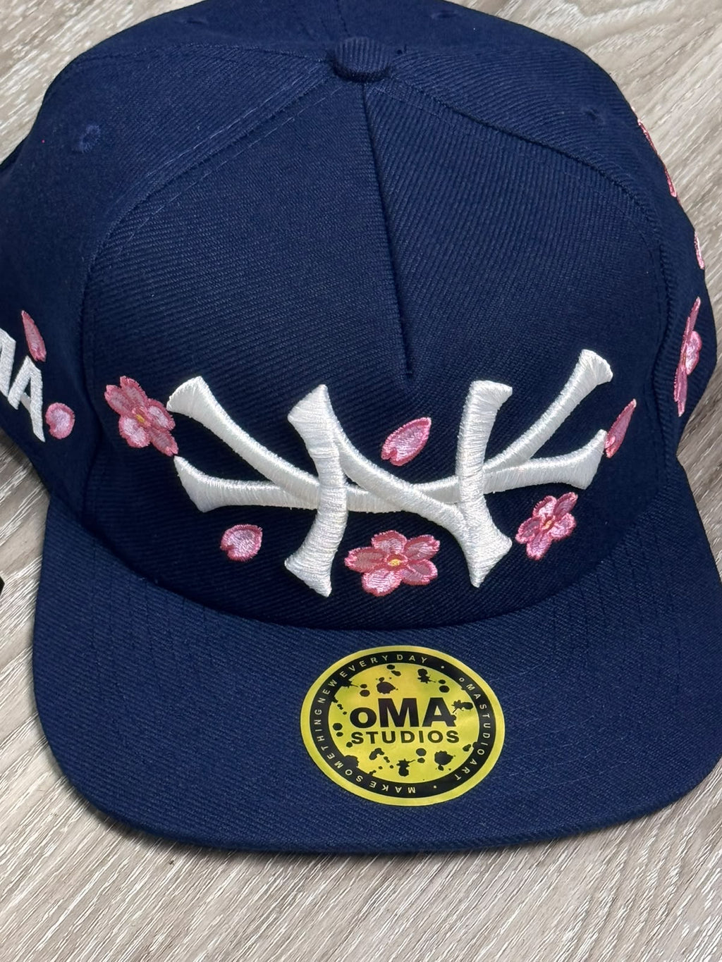 BONÉ OMA STUDIOS NY CHERRY - BLUE