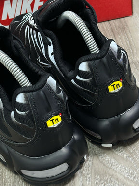 TÊNIS NK AIR MAX PLUS TN - REVERSE VENOM