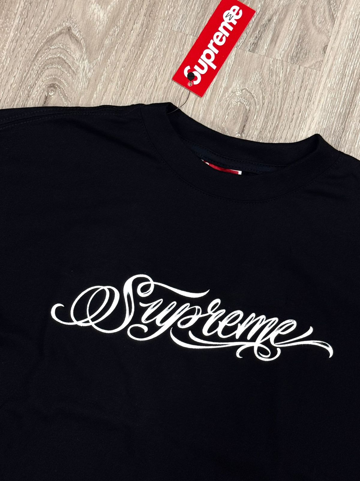 CAMISETA SUP SCRIPT - PRETA