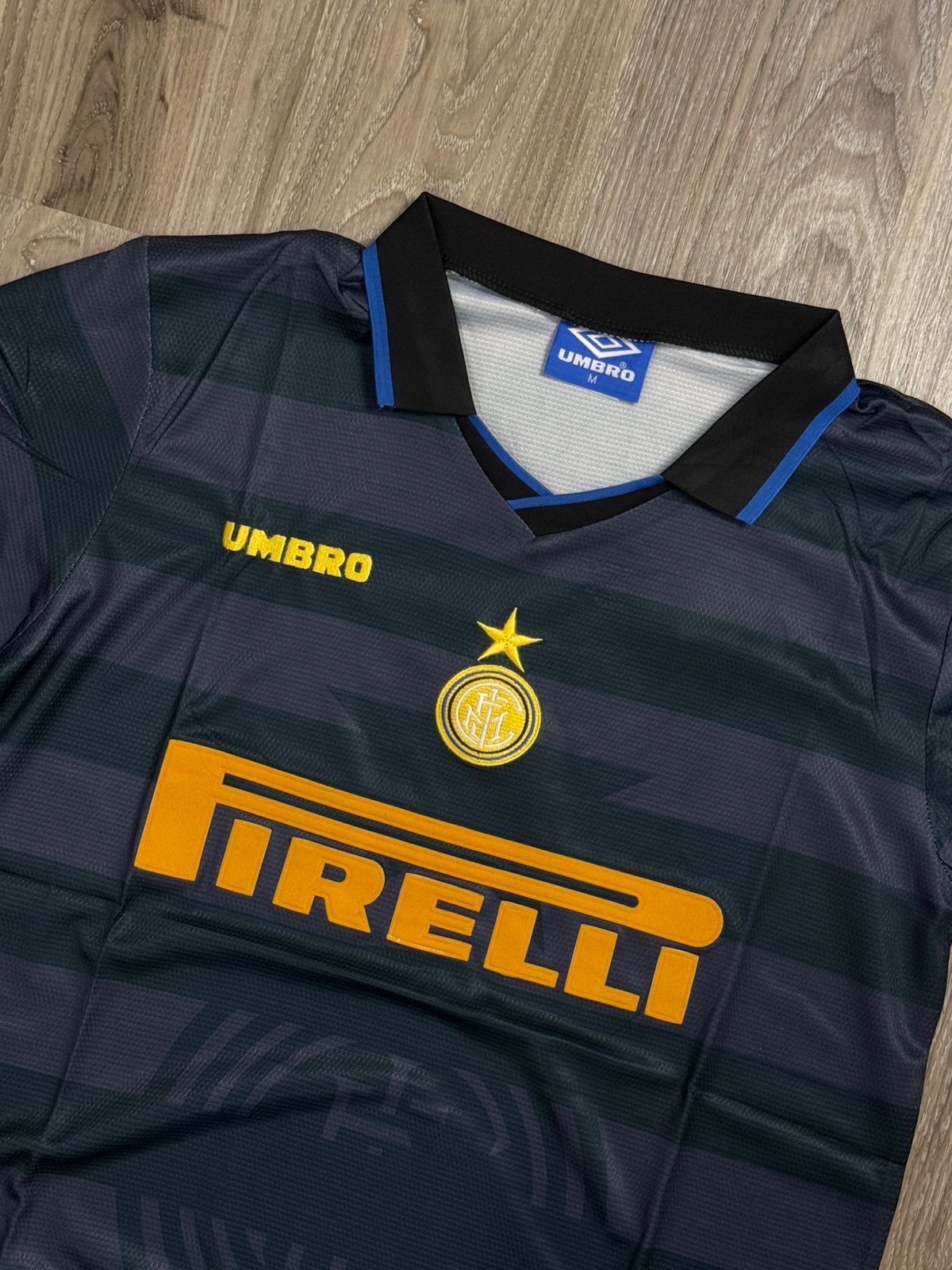CAMISA RETRÔ INTER DE MILÃO 1997/98 - CINZA