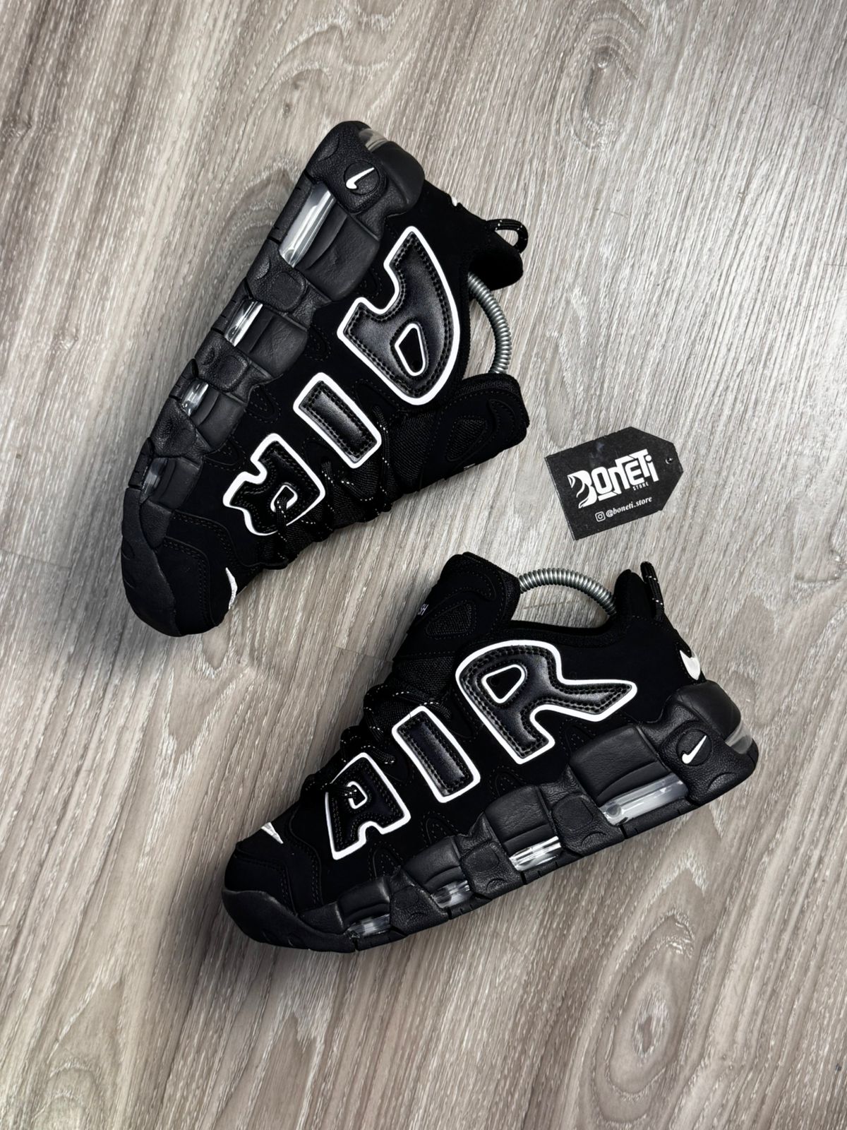 TÊNIS NK AIR MORE UPTEMPO LOW - BLACK WHITE
