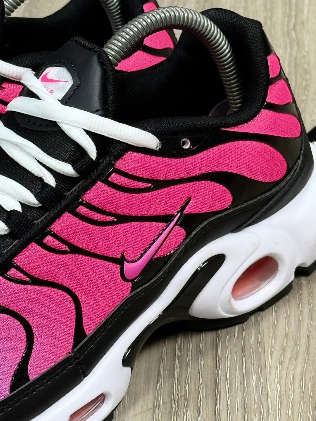 TÊNIS NK AIR MAX PLUS TN - DUSK