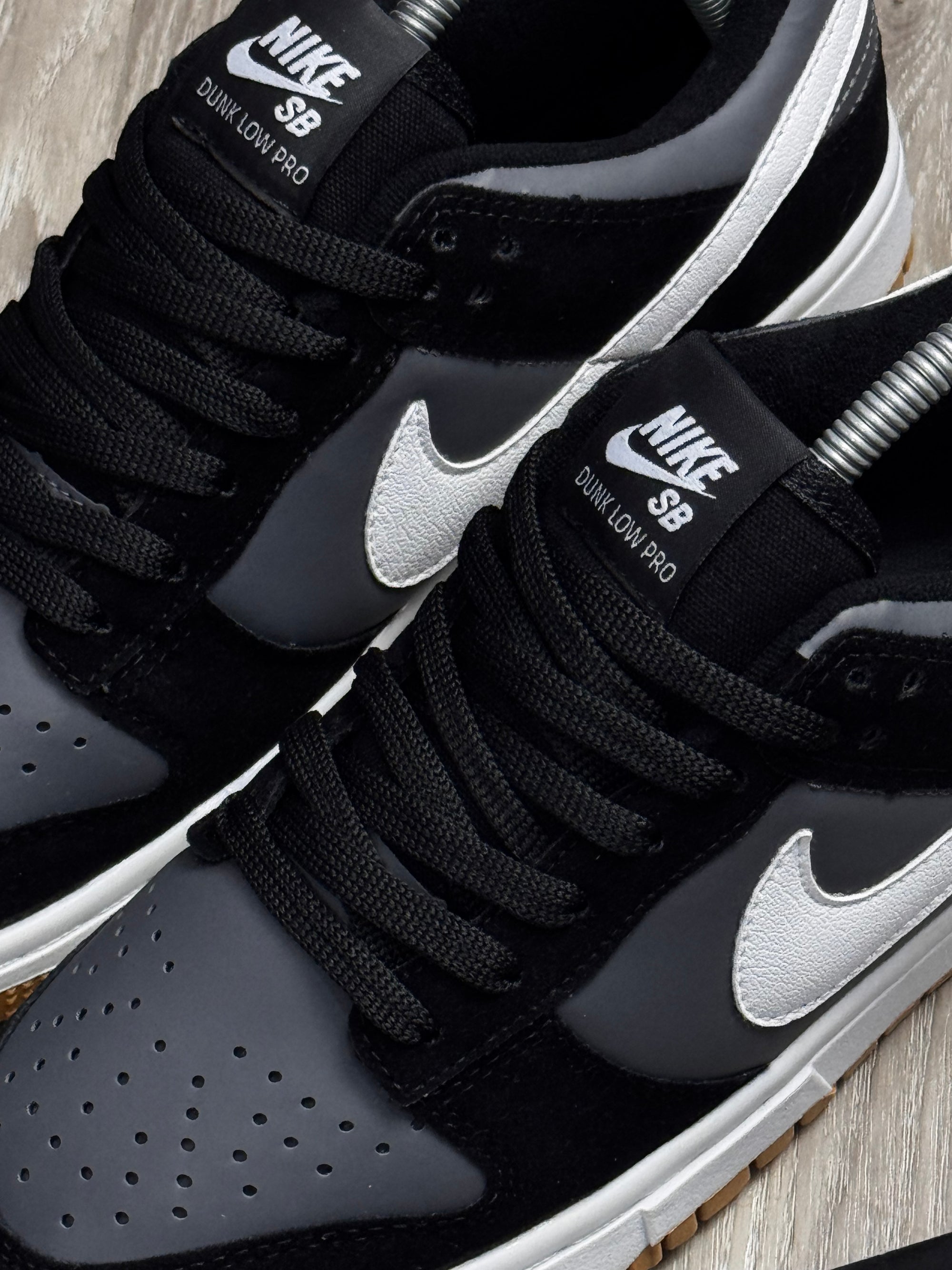 TÊNIS NIKE DUNK - GRAFITE