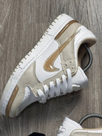 TÊNIS NK DUNK TWIST - DOURADO