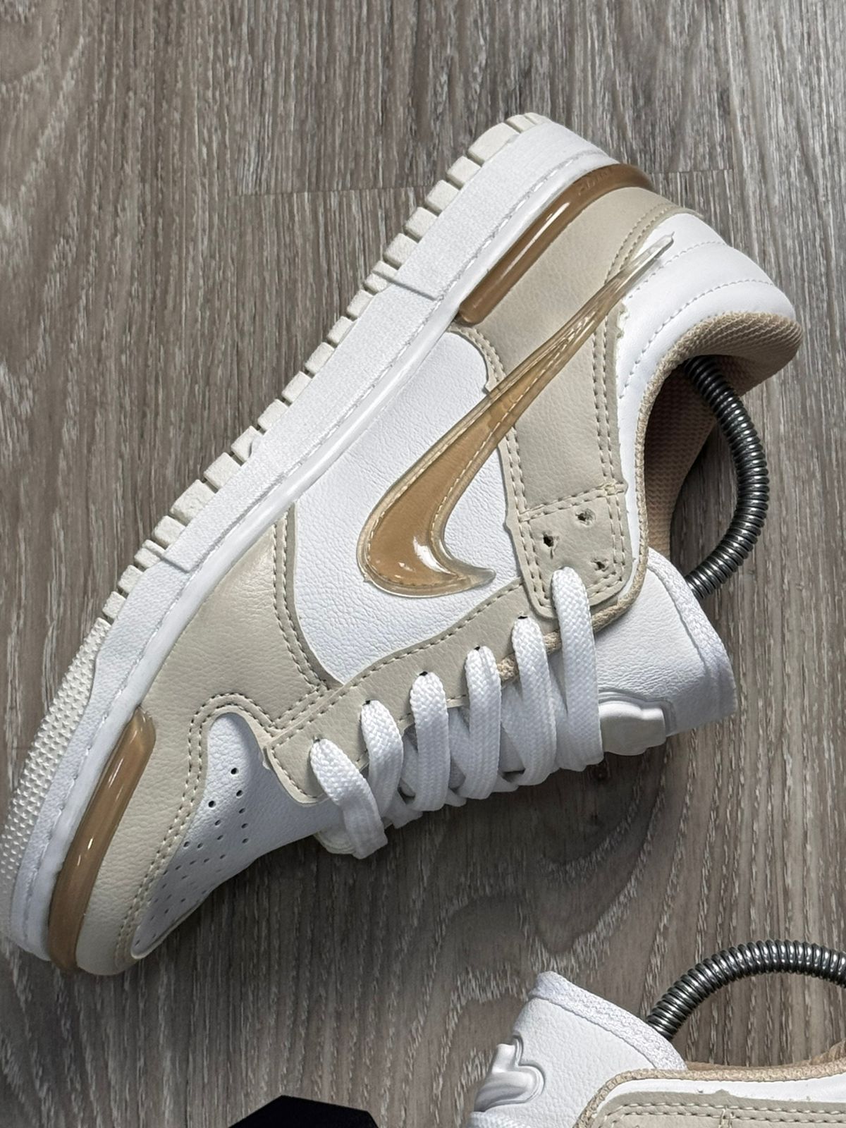 TÊNIS NK DUNK TWIST - DOURADO