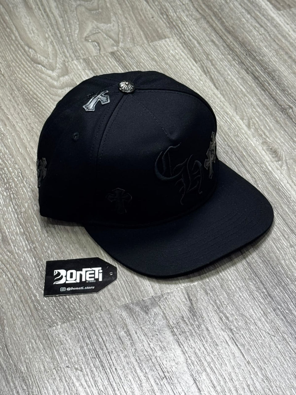 BONÉ CHROME HEARTS CROSS PATCH - ALL BLACK
