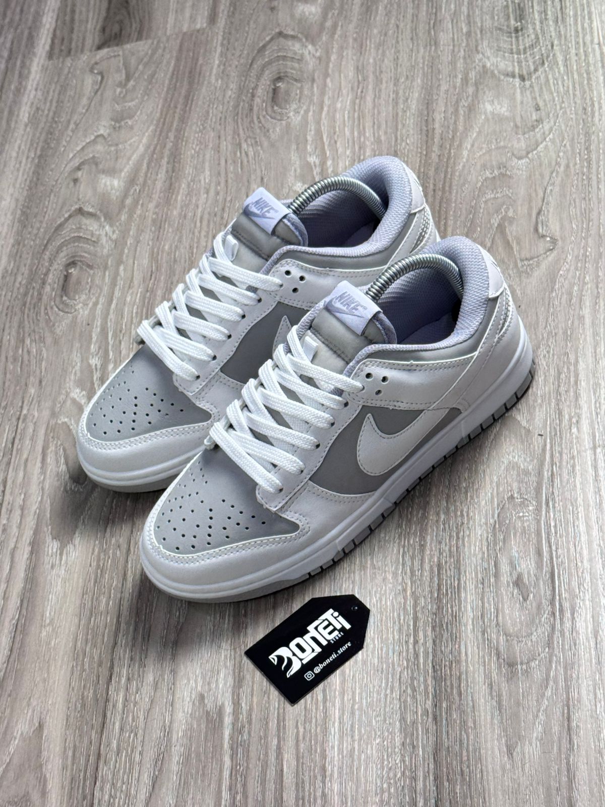 TÊNIS NK DUNK - WHITE GREY