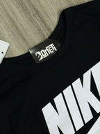 CAMISETA NK WORLD TOUR 2.0 - PRETA