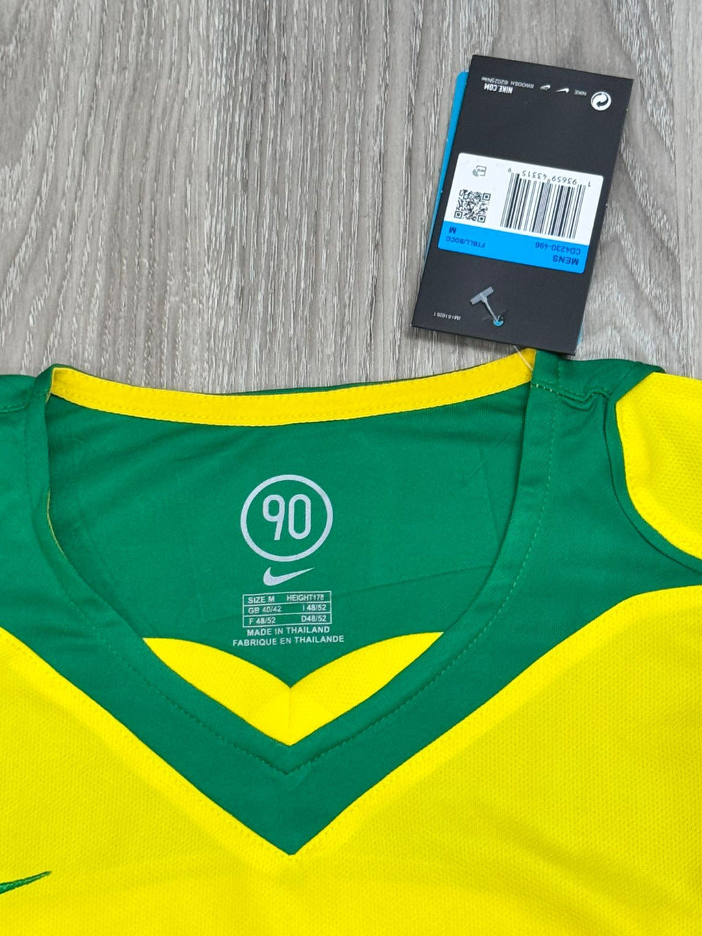 CAMISA RETRÔ BR 2004 RONALDINHO 10 - AMARELA