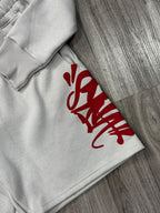 CONJUNTO SYNA WORLD MOLETOM - GREY RED
