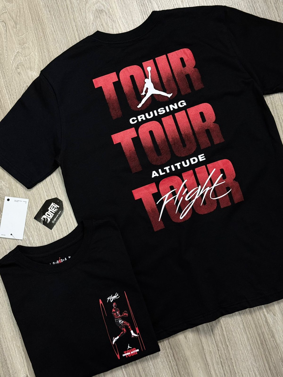 CAMISETA JORDAN CRUSING ALTITUDE - PRETA