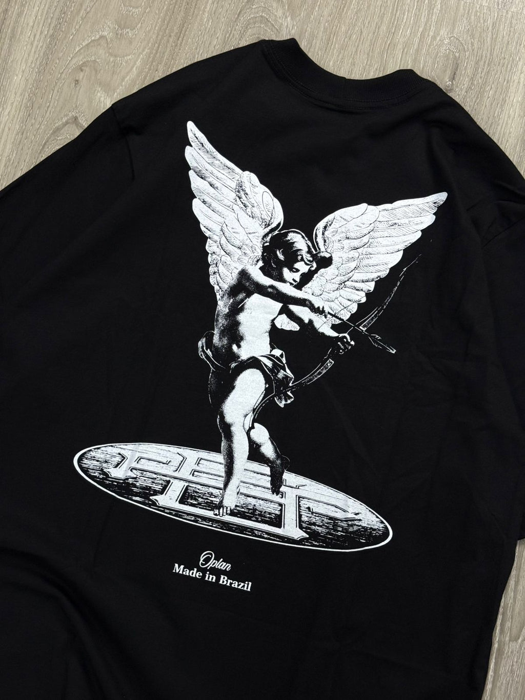 CAMISETA OVERSIZED OPLAN ANGEL OF LOVE - PRETA