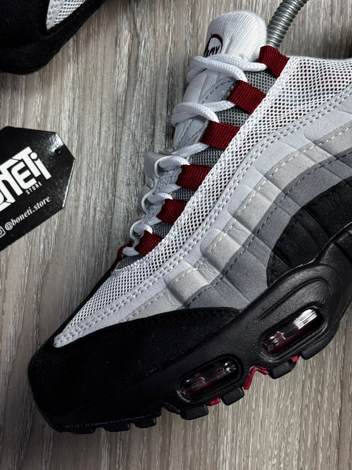 TÊNIS NK AIR MAX 95 - SOLAR RED