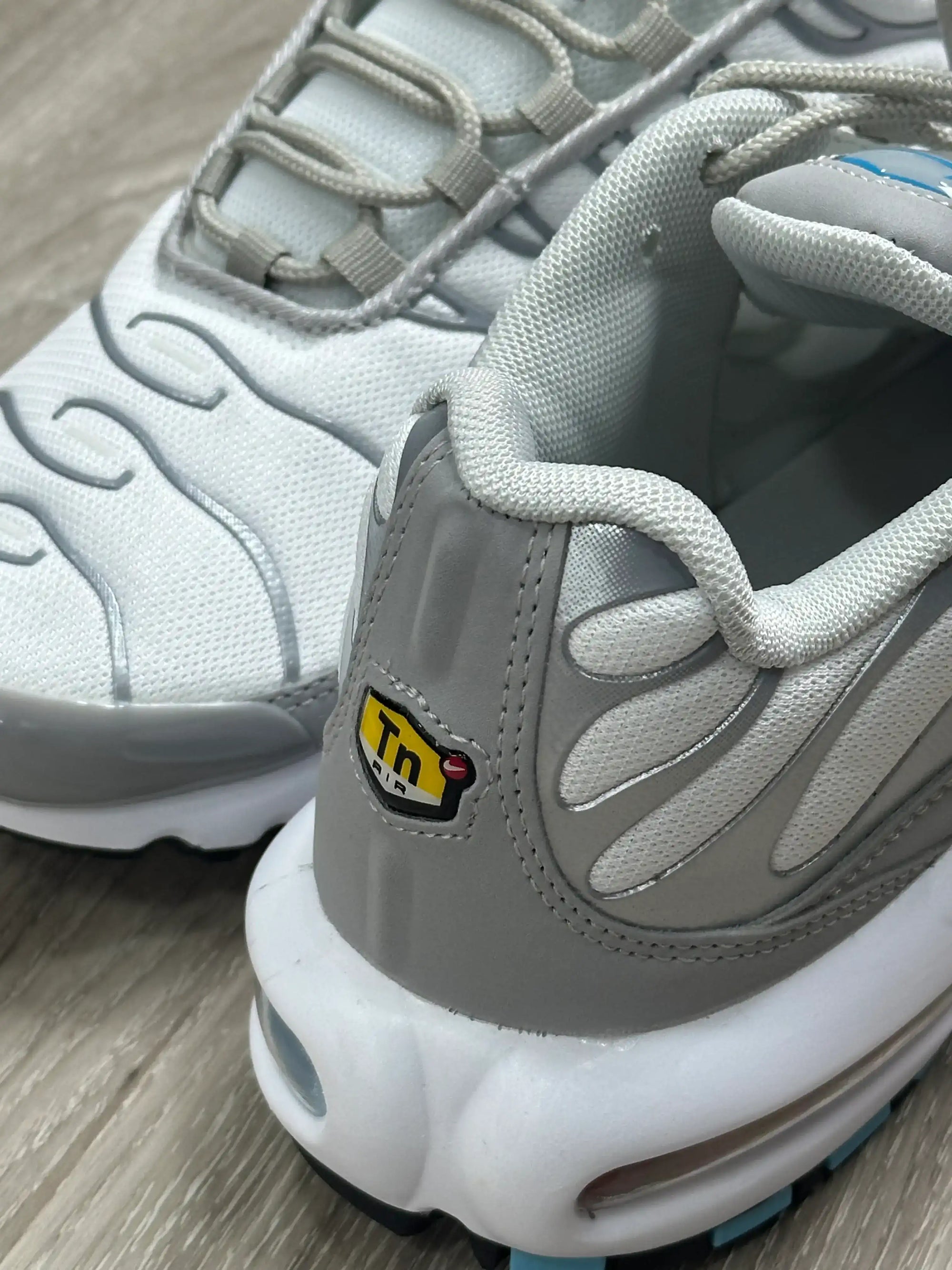 TÊNIS NK AIR MAX PLUS TN - LASER BLUE