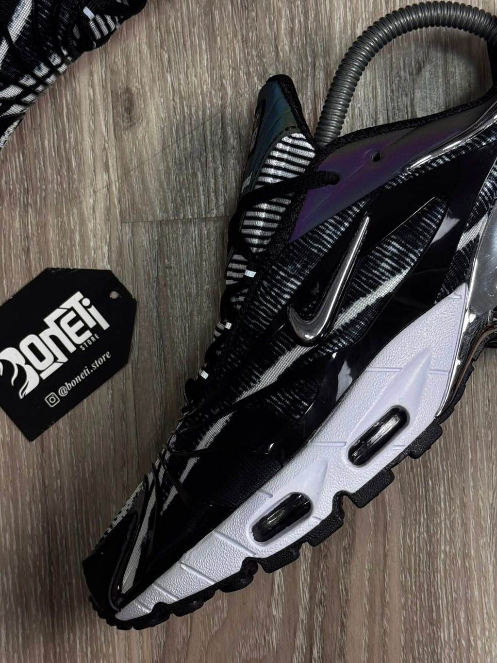 TÊNIS NK AIR MAX TAILWIND X SKEPTA - BLACK