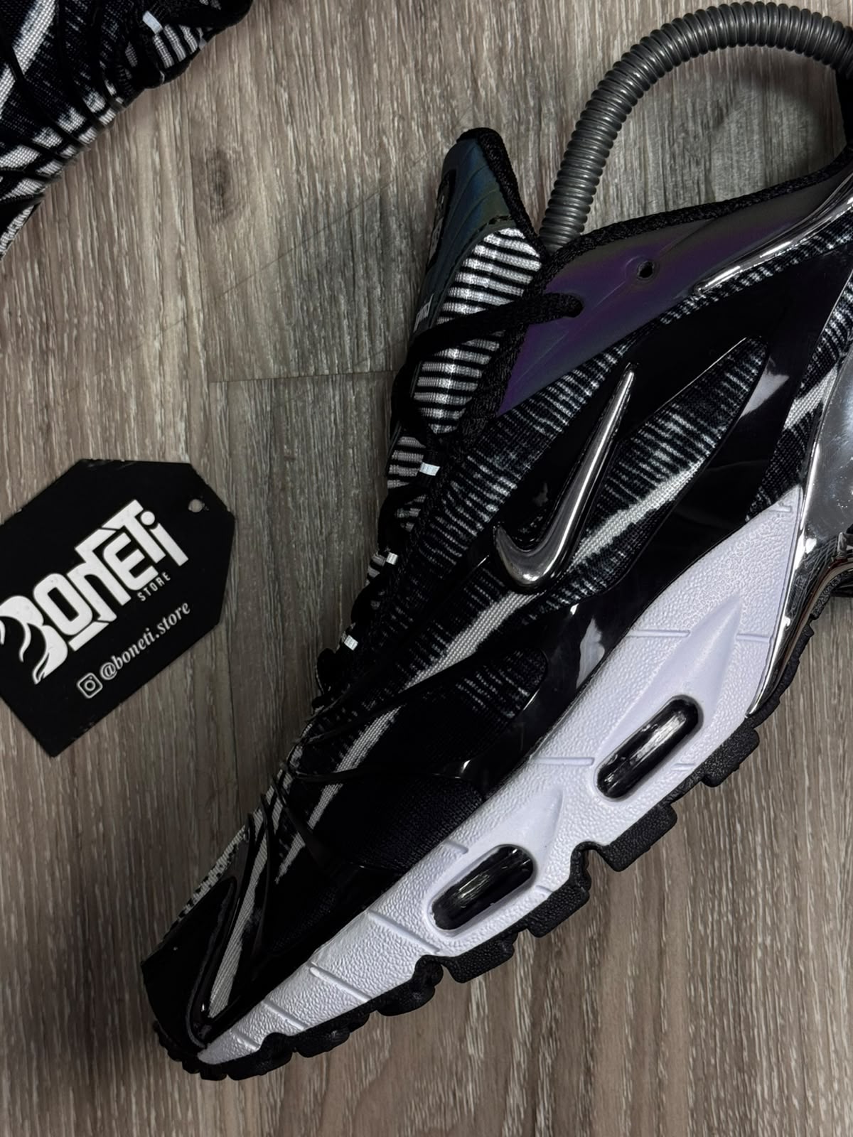 TÊNIS NK AIR MAX TAILWIND X SKEPTA - BLACK