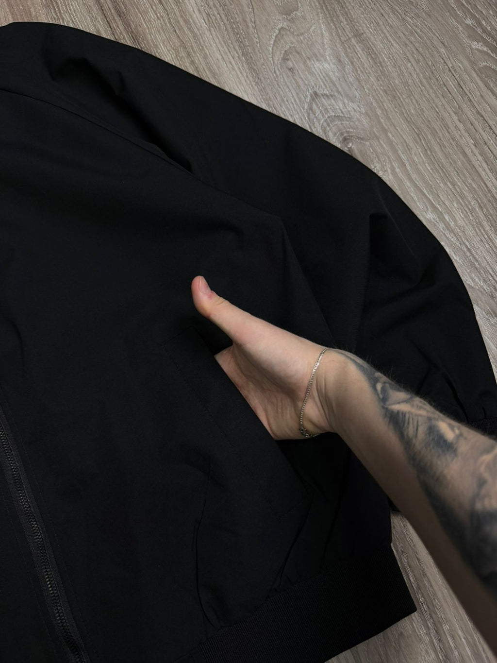 JAQUETA BOMBER ZARA - PRETA
