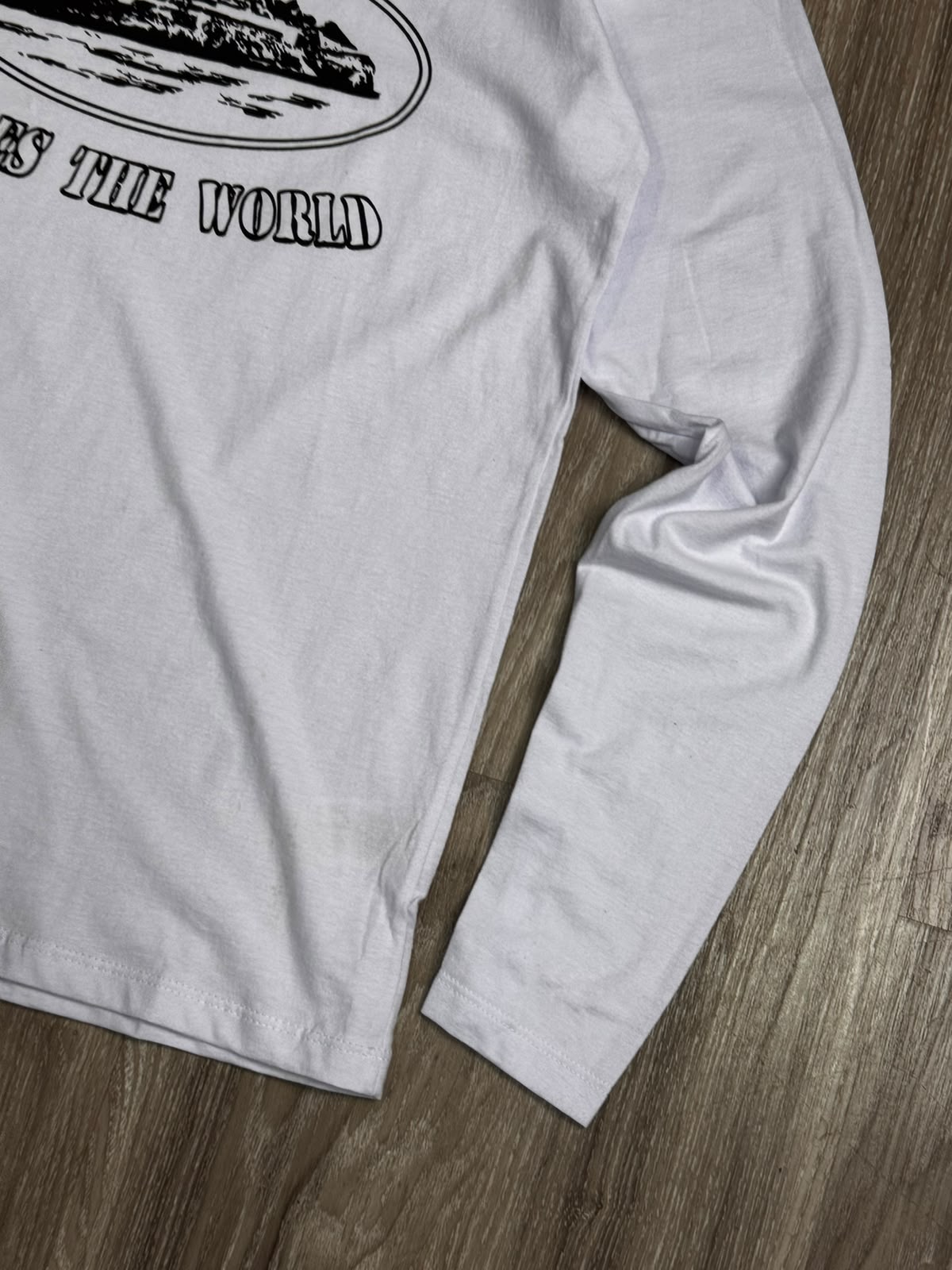 CAMISETA LONG SLEEVE CORTEIZ RULES WORLD - BRANCA