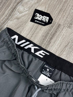 SHORTS TACTEL NK TRAINING - CINZA