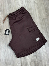 SHORTS MOLETOM CARGO NK CLUB - MARROM