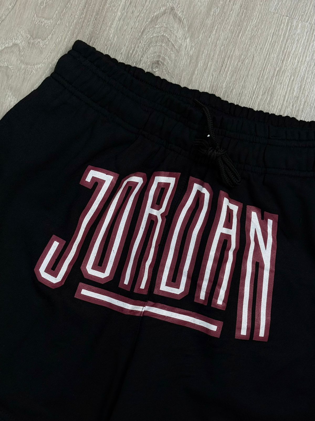 SHORTS MOLETOM JORDAN LOGO - PRETO