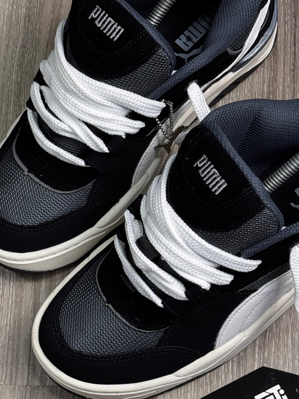 TÊNIS PM 180 - PRETO E CINZA