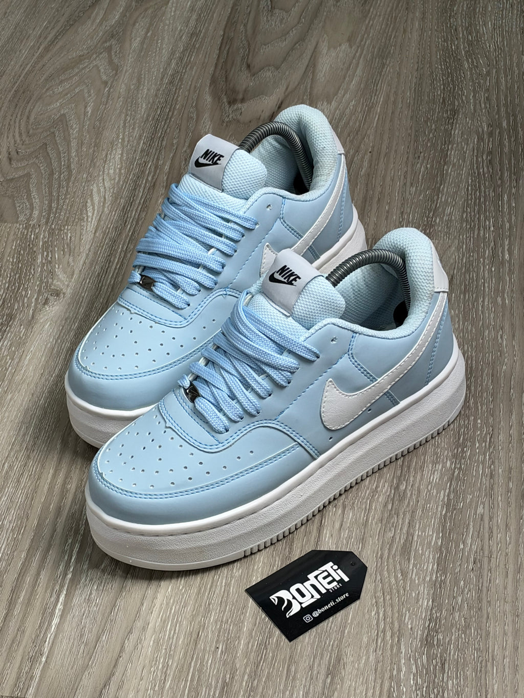 TÊNIS NK COURT VISION - BABY BLUE