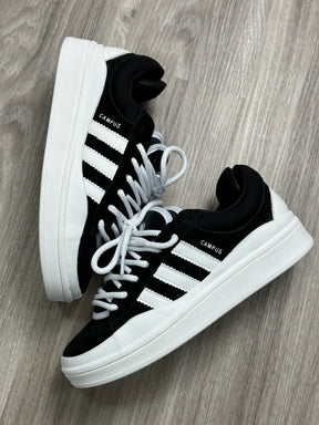 TÊNIS ADD CAMPUS X BADBUNNY - PRETO/BRANCO