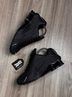 TÊNIS NK SHOX R4 - ALL BLACK