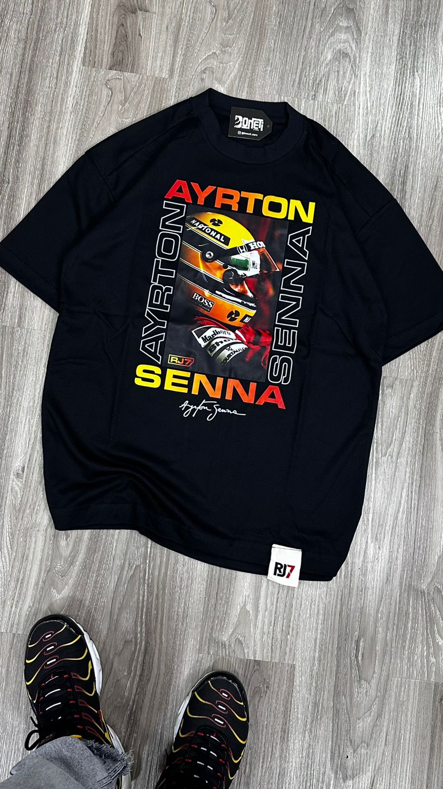 CAMISETA OVERSIZED RJ7 SENNA - PRETA