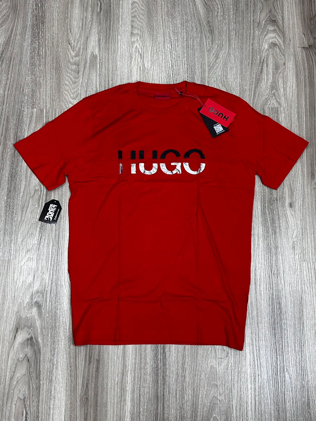 CAMISETA GRIFFE HUGO - VERMELHO