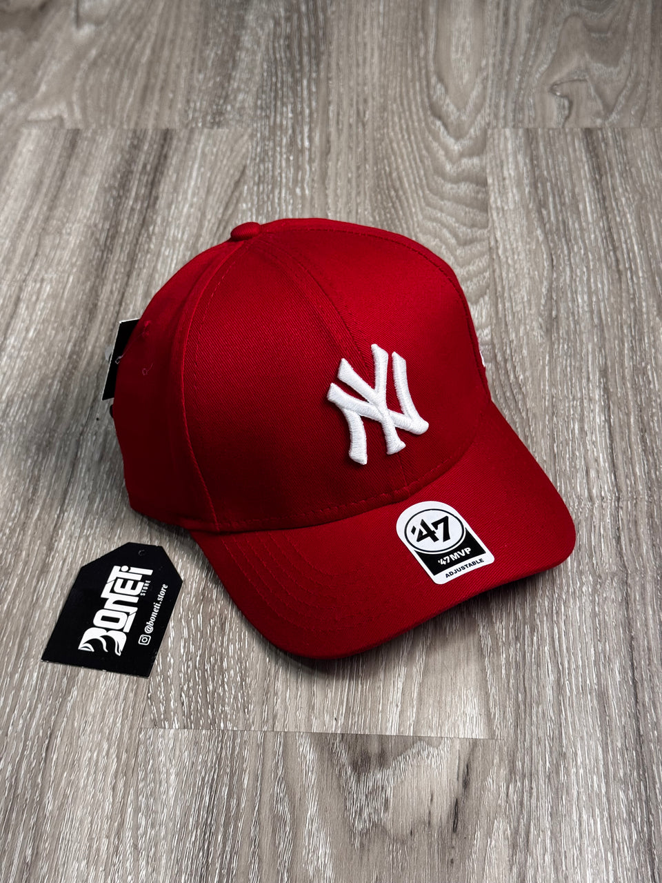 BONÉ NEW ERA LOGO - VERMELHO LOGO BRANCA