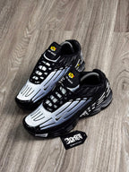 TÊNIS NK AIR MAX PLUS TN 3 - BLACK WHITE