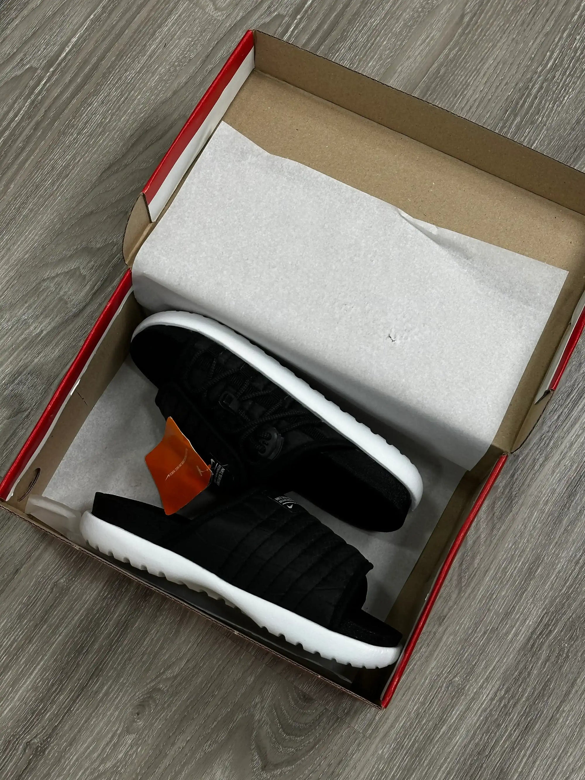 CHINELO SLIDE NK ASUNA 2.0 - PRETO/BRANCO