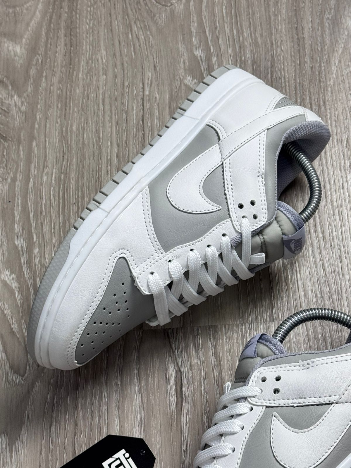 TÊNIS NK DUNK - WHITE GREY