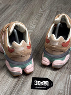 TÊNIS NB 9060 - SALMÃO