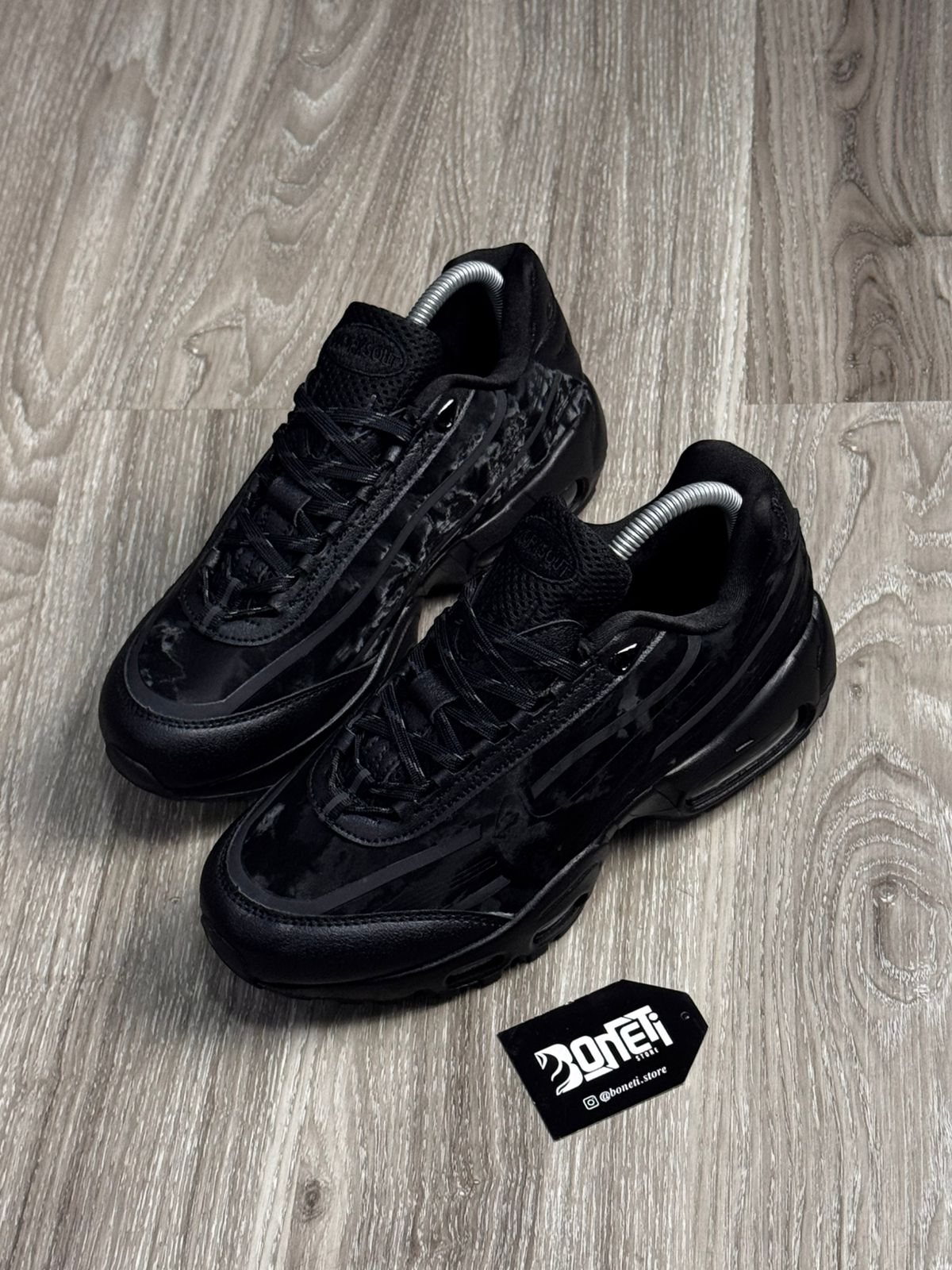 TÊNIS NK AIR MAX 95 X WORKSOUT - PRETO