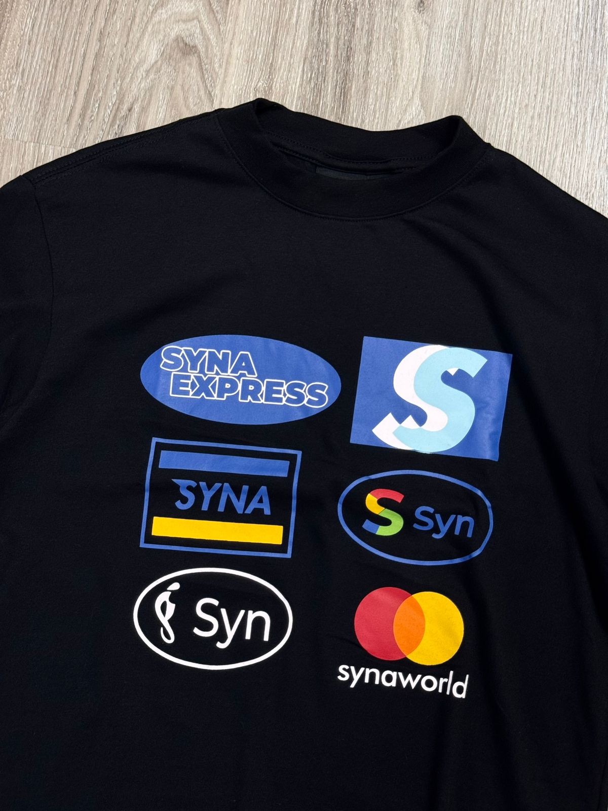 CAMISETA SYNA EXPRESS - PRETA