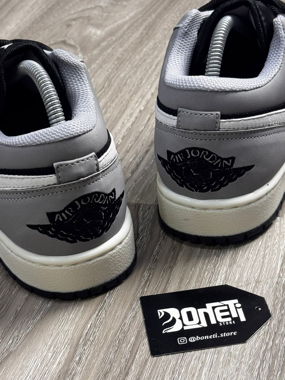 TÊNIS NK JORDAN 1 - GRAFITE BLACK