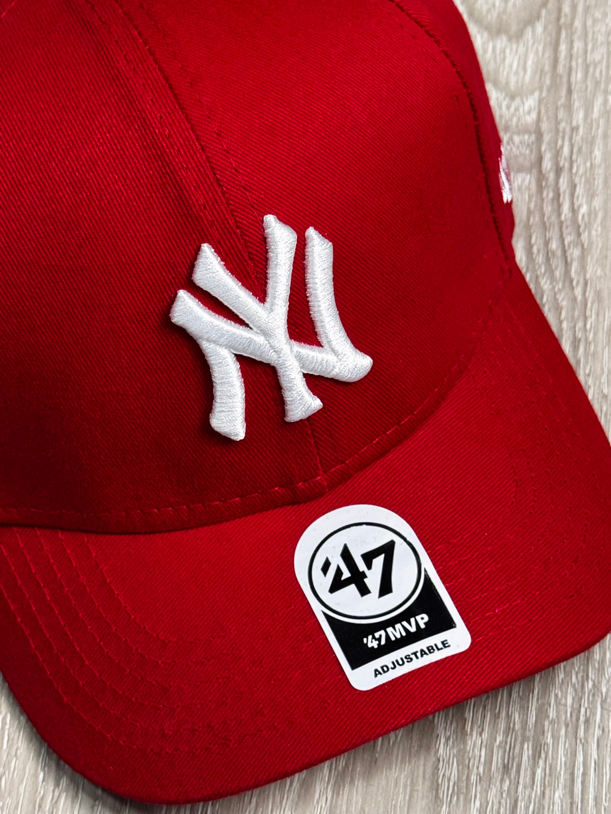 BONÉ NEW ERA LOGO - VERMELHO LOGO BRANCA