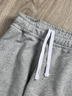 SHORTS MOLETOM NK BIG SWOOSH - CINZA